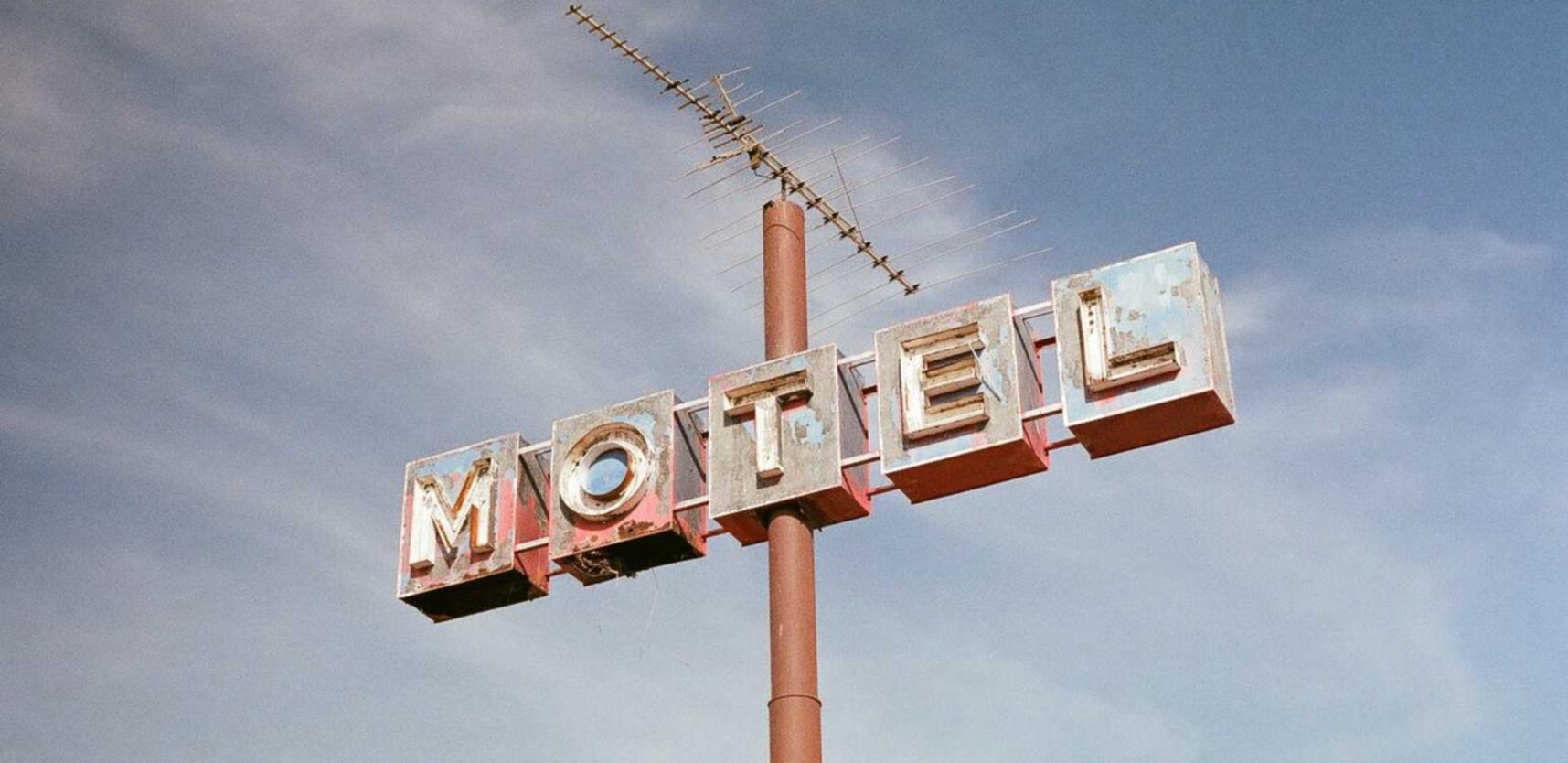 如何利用技术支持辅助防止游戏欺诈行为